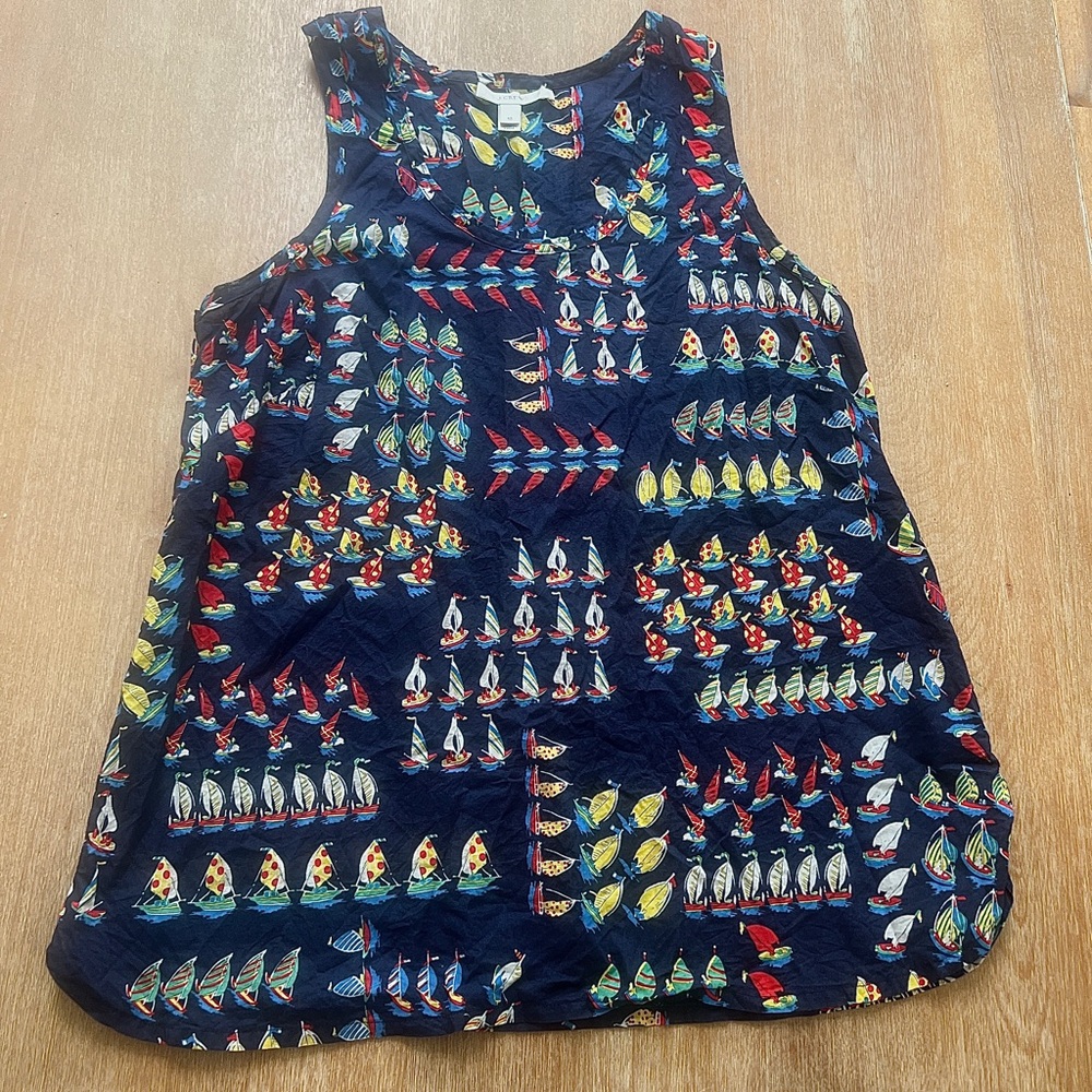 J.Crew Navy sleeveless crew neck boat shirt. Great used condition. Size 10